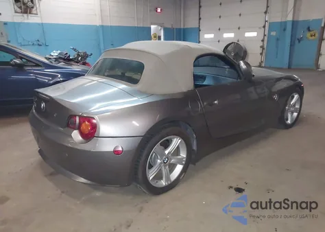 2004 BMW Z4 2.5I from USA, damaged, VIN 4USBT33554LS53452